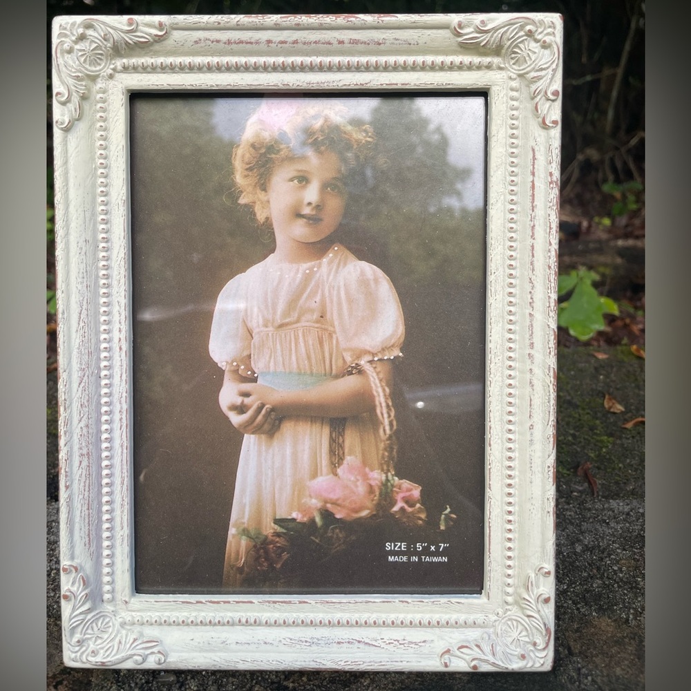 Vintage 5x7 frame and Photo Album